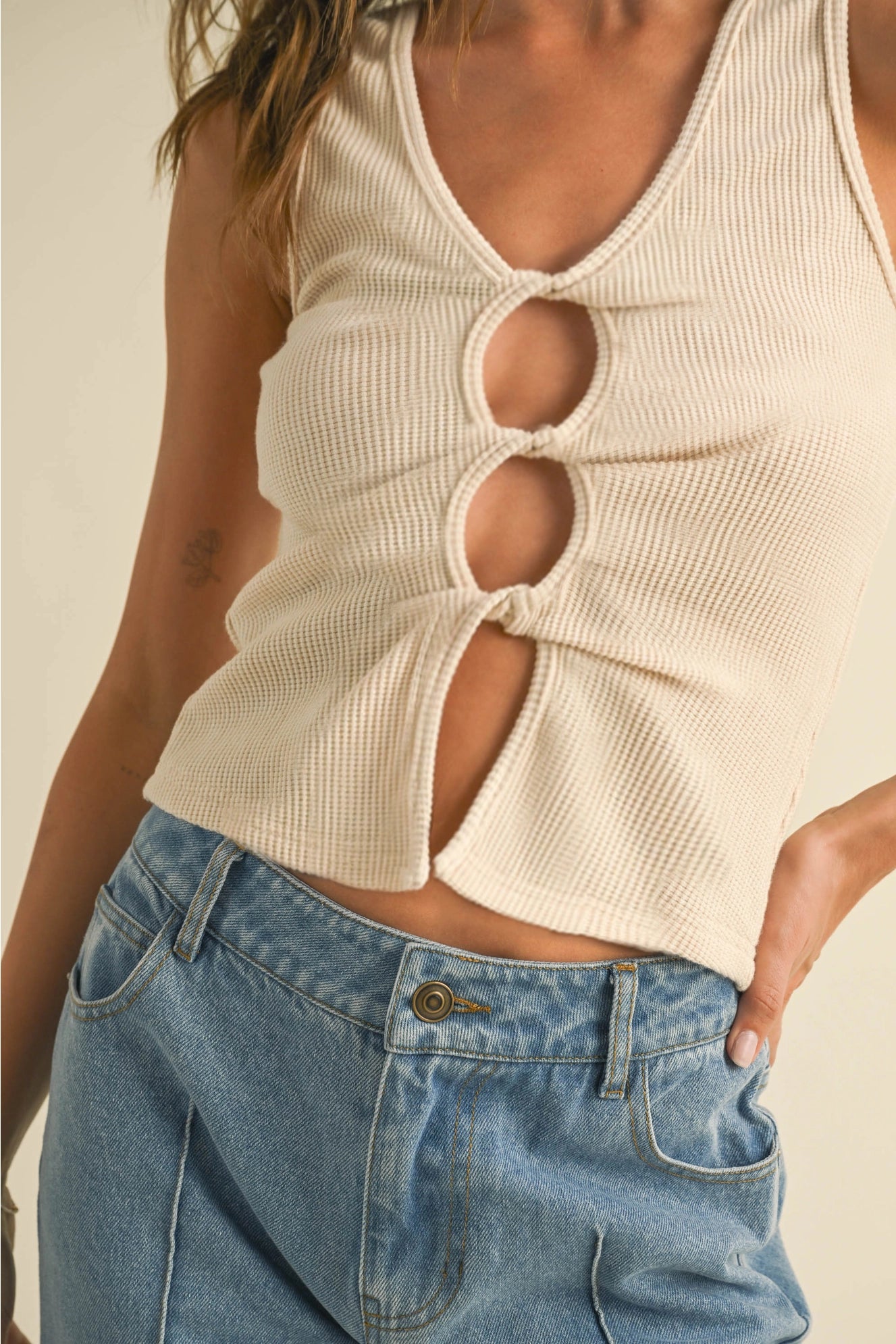 Knot Your Average Top