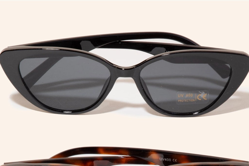 Narrow Cat Eye Frame Sunglasses