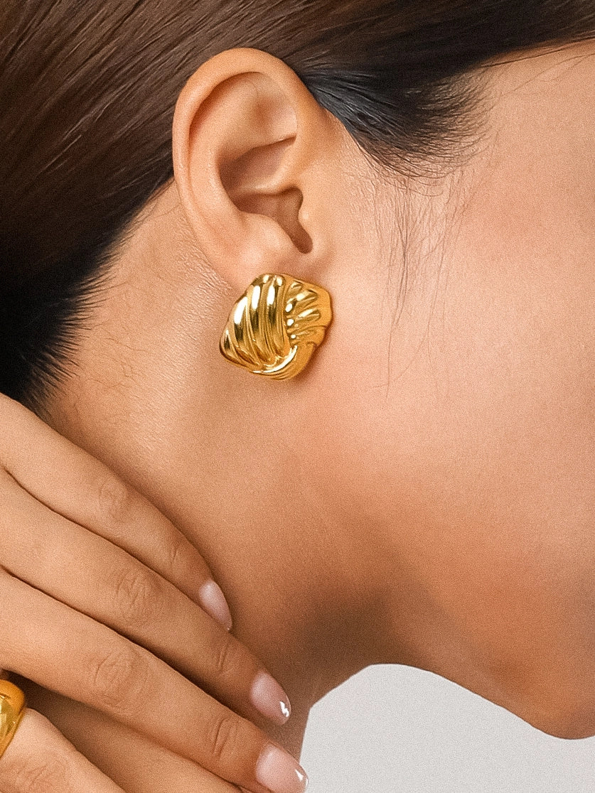 Serene Wavy 18k Gold Plated Square Studs