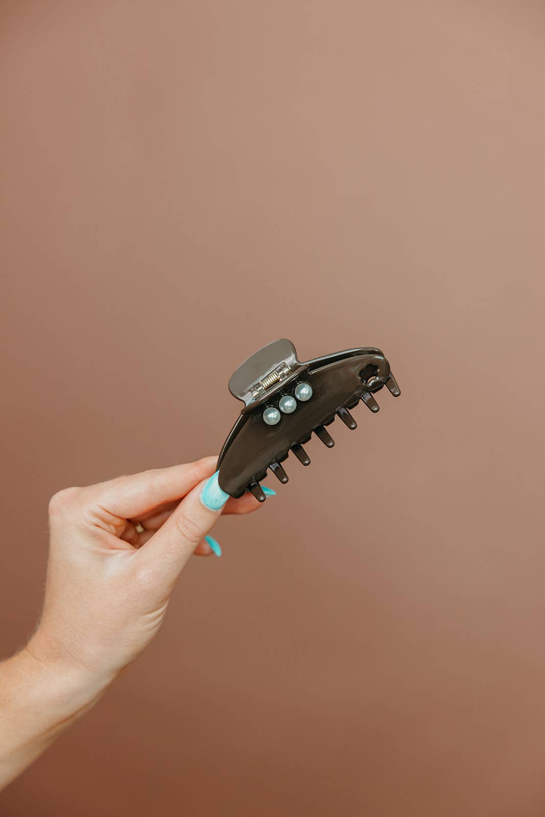 Brown Pearl Claw: MIDI - KAXI X Whitney Leavitt