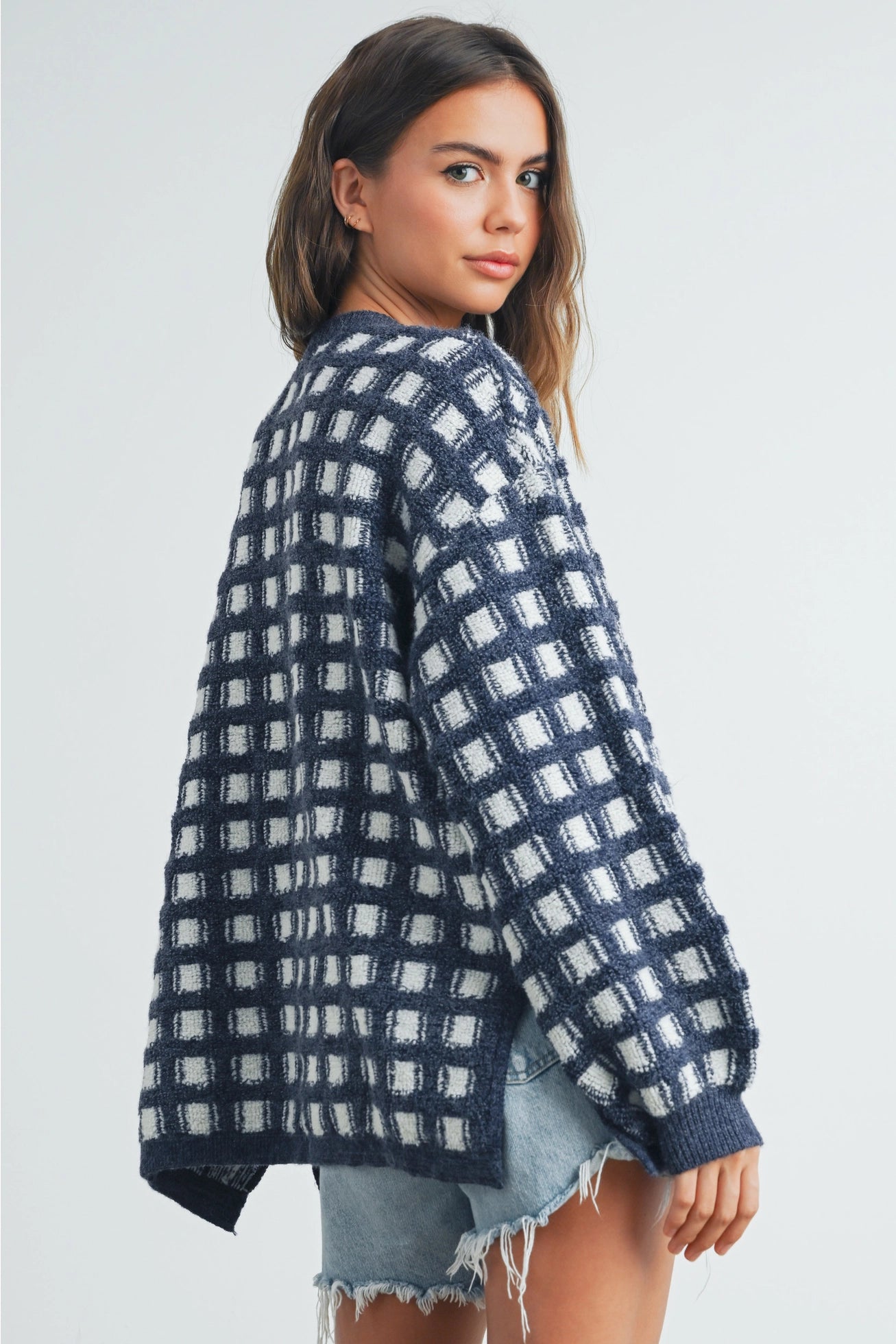 The Cozy Check Oversized Sweater - Navy/Ivory