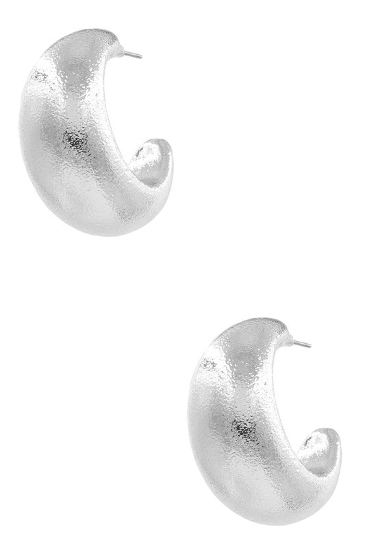 CRESCENT EARRING: SILVER