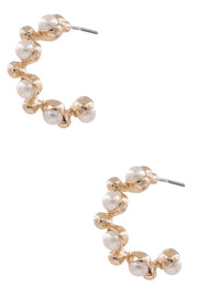 CLUSTER PEARL EARRINGS