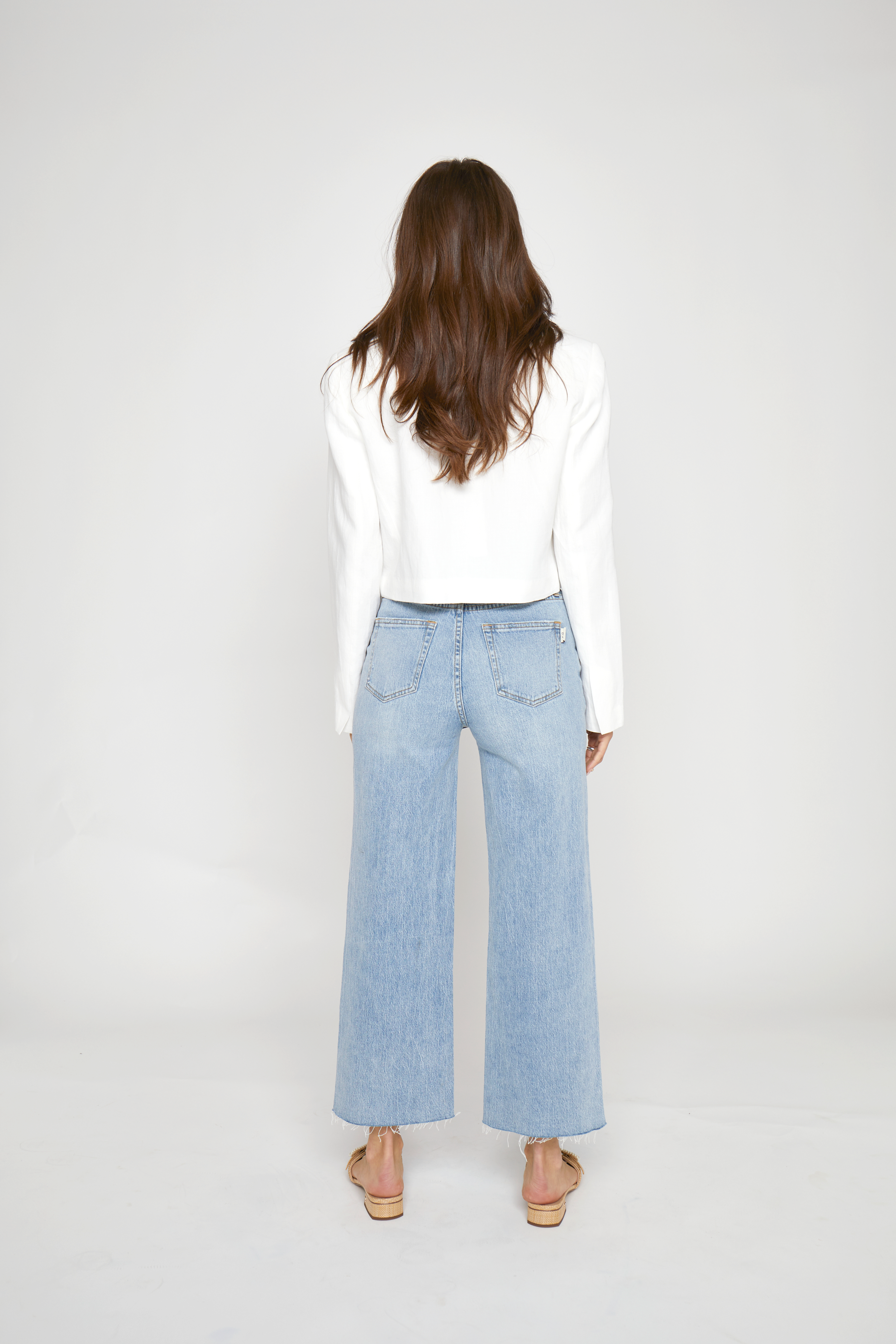 Skyline Raw Hem Crop Jeans