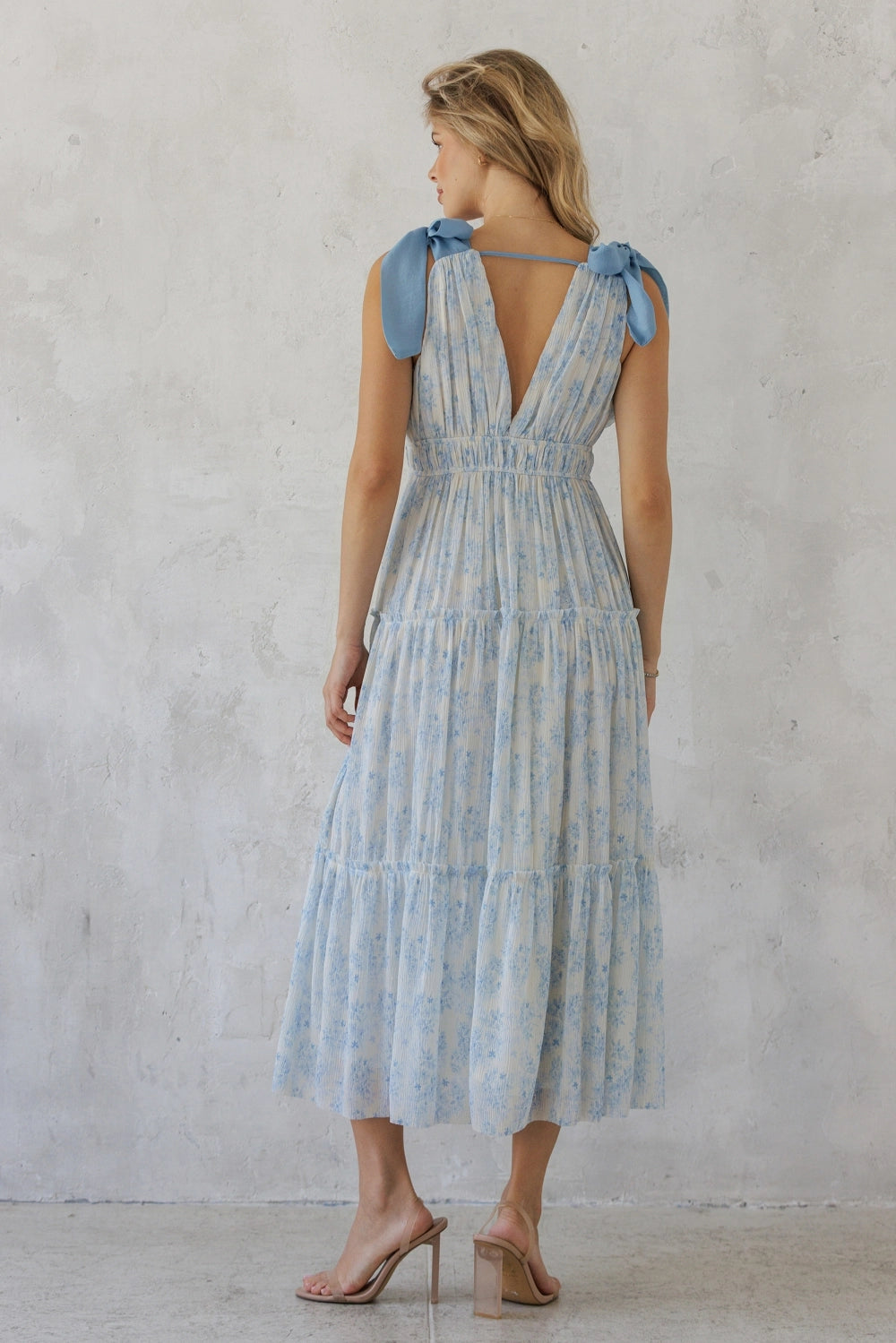Amara Blue Floral Tiered Midi Dress – Latch Boutique