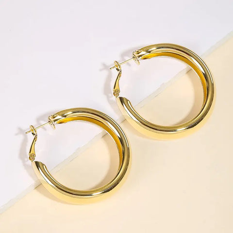THICK GOLD HOOPS