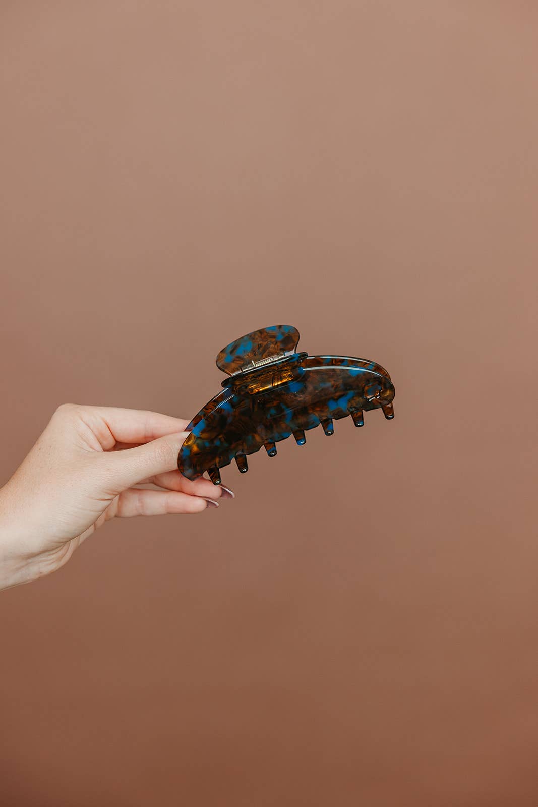 Tortoise Teal Claw: OVERSIZED - KAXI X Whitney Leavitt
