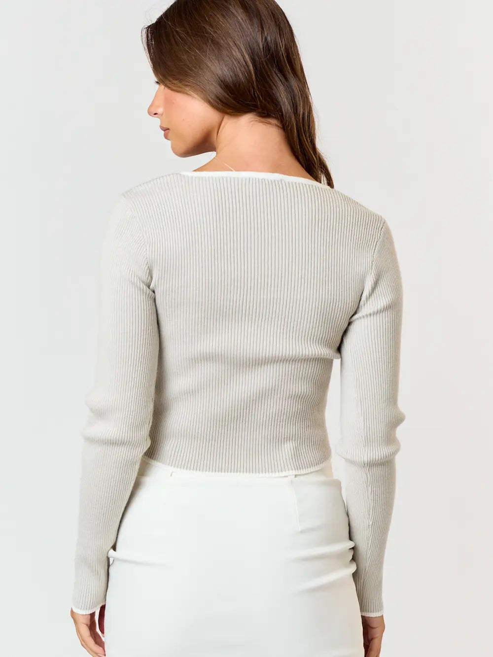 BINDING SWEATER TOP