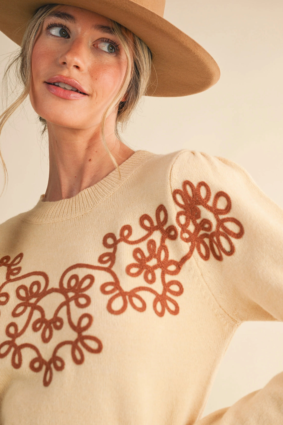 Ember Bloom Pullover